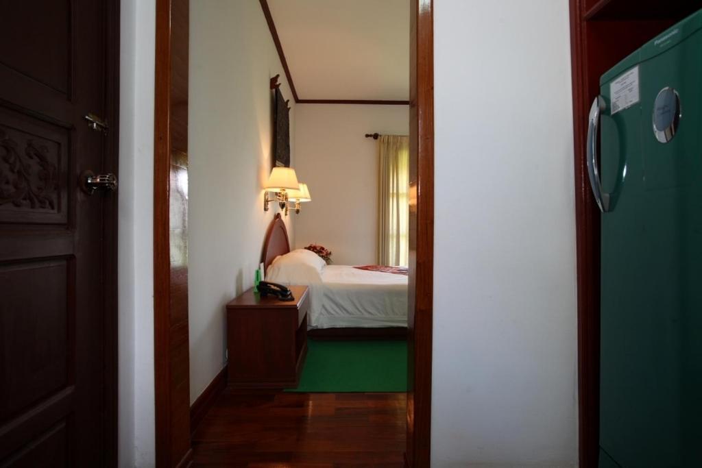 Vansana Plain Of Jars Hotel Muang Phônsavan Exterior foto